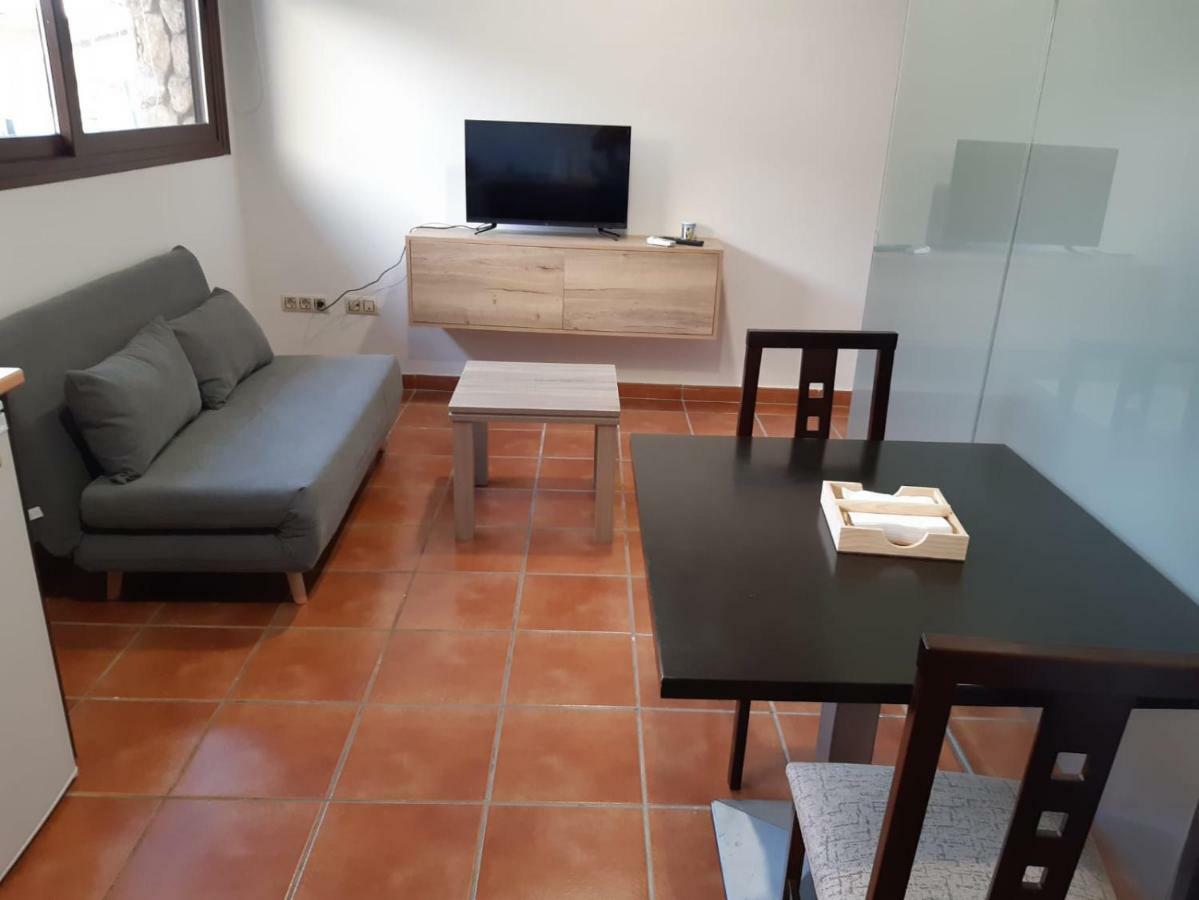 Apartamentos Fuente Arriba Poyales Del Hoyo Zewnętrze zdjęcie