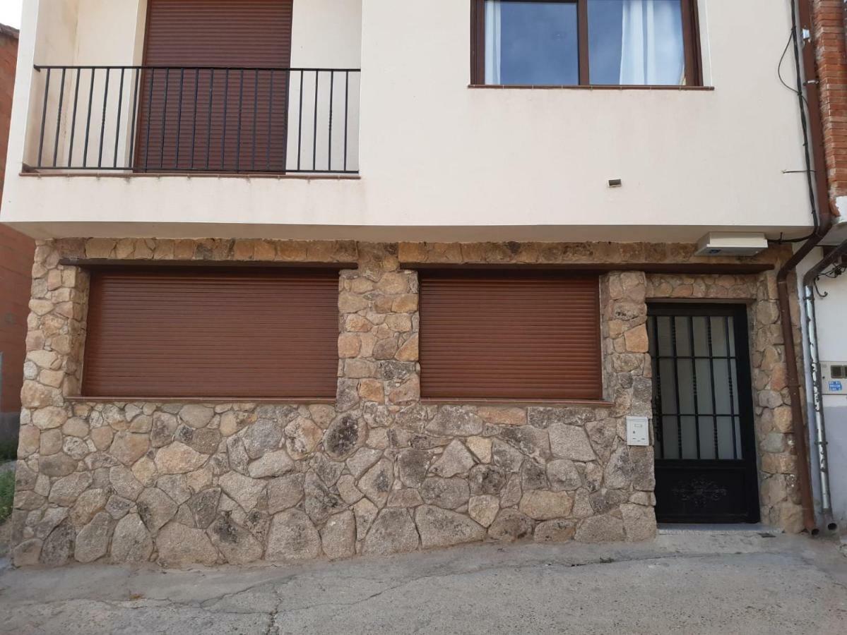 Apartamentos Fuente Arriba Poyales Del Hoyo Zewnętrze zdjęcie